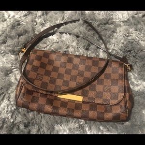 Louis Vuitton Favorite MM
